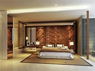 Alana Vasanti Seminyak Hotel 4*,